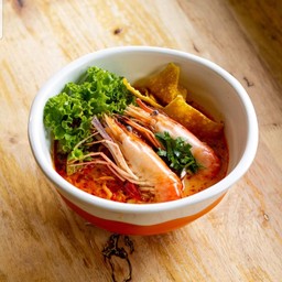 ก๋วยเตี๋ยวกุ้งแม่น้ำ