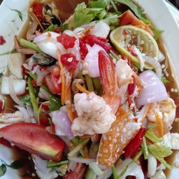 ยำทะเลรวมน้ำปลาร้า