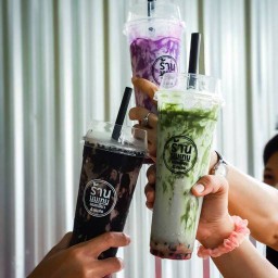 ร้านนมเหนียว&นมสด ซอยดี (ซอยหลัง7-11)