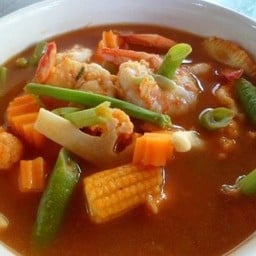 แกงส้มกุ้ง