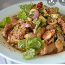 น้ำตกเนื้อ