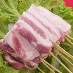 สามชั้นใหญ่