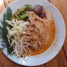 ขนมจีนน้ำยาป่า