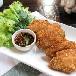 ปีกไก่ทอดเกลือ