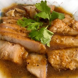 หมูอบคุณย่า by PPHouse