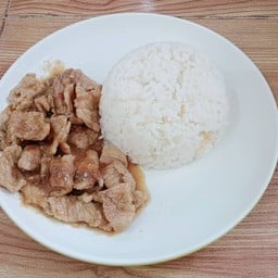 ข้าวหมูน้ำมันหอย