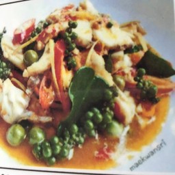 ข.เนื้อปลาผัดฉ่า,พริกแกง