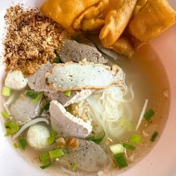 เส้นเล็กต้มยำ - น้ำ