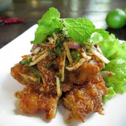 น้ำตกไก่ทอด