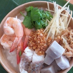 ข้าวต้มคอนเทนเนอร์