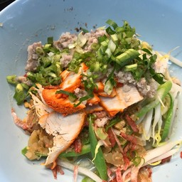 เจ๊หมวย ก๋วยเตี๋ยวหมูต้มยำสุโขทัย (สูตรโบราณ)