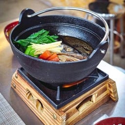 ข้าวหัวปลาแซลมอนต้มซีอิ้ว