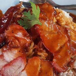 ข้าวหมูแดง