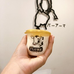 พุดดิ้งนมสด