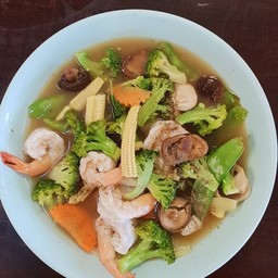 ผัดผักรวมมิตร