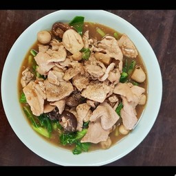 หมูผัดน้ำมันหอย