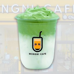 Dalgona Matcha Latte'