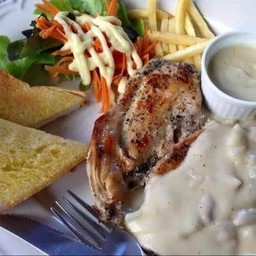 สเต็กไก่ซอสครีมเห็ด