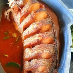 แกงส้มแป๊ะซะปลาช่อนทอด