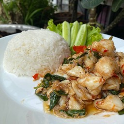 ข้าวกระเพราปูเน้นๆ