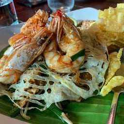 PADTHAI TONJIK RESTAURANT & CAFE