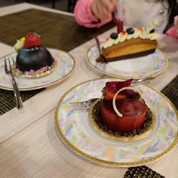 Double Black Cafe Mountain Center Kiroro Resort