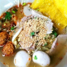 ก๋วยเตี๋ยวหมูโกเหม่ง (เจ้าเก่า) ตลาดหนองจอก