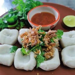 เจ๊เปิ้ล เย็นตาโฟ เกี๊ยวปลา สาขาสวนหลวง