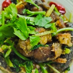 ร้านลิลลี่เบิร์ดข้าวต้มโต้รุ่ง อาหารตามสั่ง