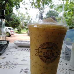 Mo Ya Cafe ครัวเจนจอย