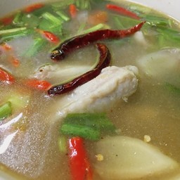 ต้มแซ่บปีกไก่