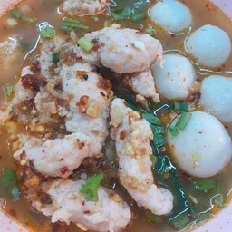 ก๋วยเตี๋ยวหมูเด้ง!! ต้มยำมะนาวสด!!