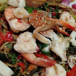 ผัดฉ่าทะเล