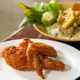 ปีกไก่ทอด