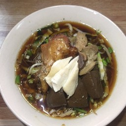 ก๋วยเตี๋ยวไก่