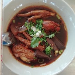 เตี๋ยวไก่เงินล้าน(ต้นตำรับ)