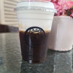 แบล็คคอฟฟี่โคลโฟม