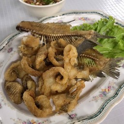 ปลาสลิดทอด