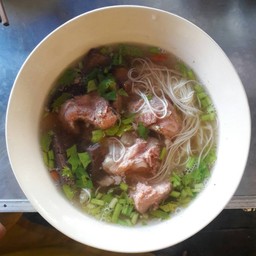 เส้นหมี่ซี่โครงหมูอ่อนเห็ดหอม ธรรมดา