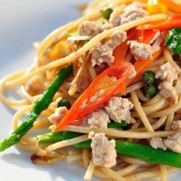 สปาเก็ตตี้ขี้เมาหมู