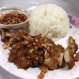 ข้าวราดหมูทอด