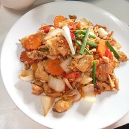 ครัวนูรีฮาลาล-รัษฏา