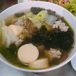 ต้มจืดเต้าหู้หมูสับสาหร่าย
