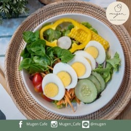 สลัดผักไข่ต้ม