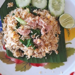 ข้าวผัดแหนม