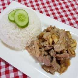 กะเพราจานร้อน