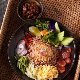ข้าวคลุกกะปิ