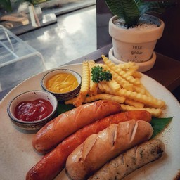 ไส้กรอกรวม (Mixed Sausage)