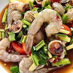 ลานลมคอฟฟี่ (by แซ่บแท้เหลา)