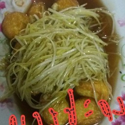 กุ่ยช่ายขาวผัดเต้าหู้ไข่